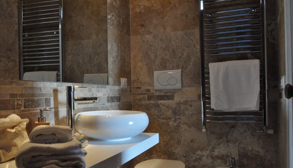 Borgo San Frediano - Flo Apartments Флоренція Екстер'єр фото